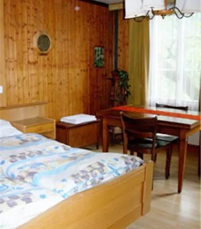 Dr. Med. Vet. Tempelman アパート